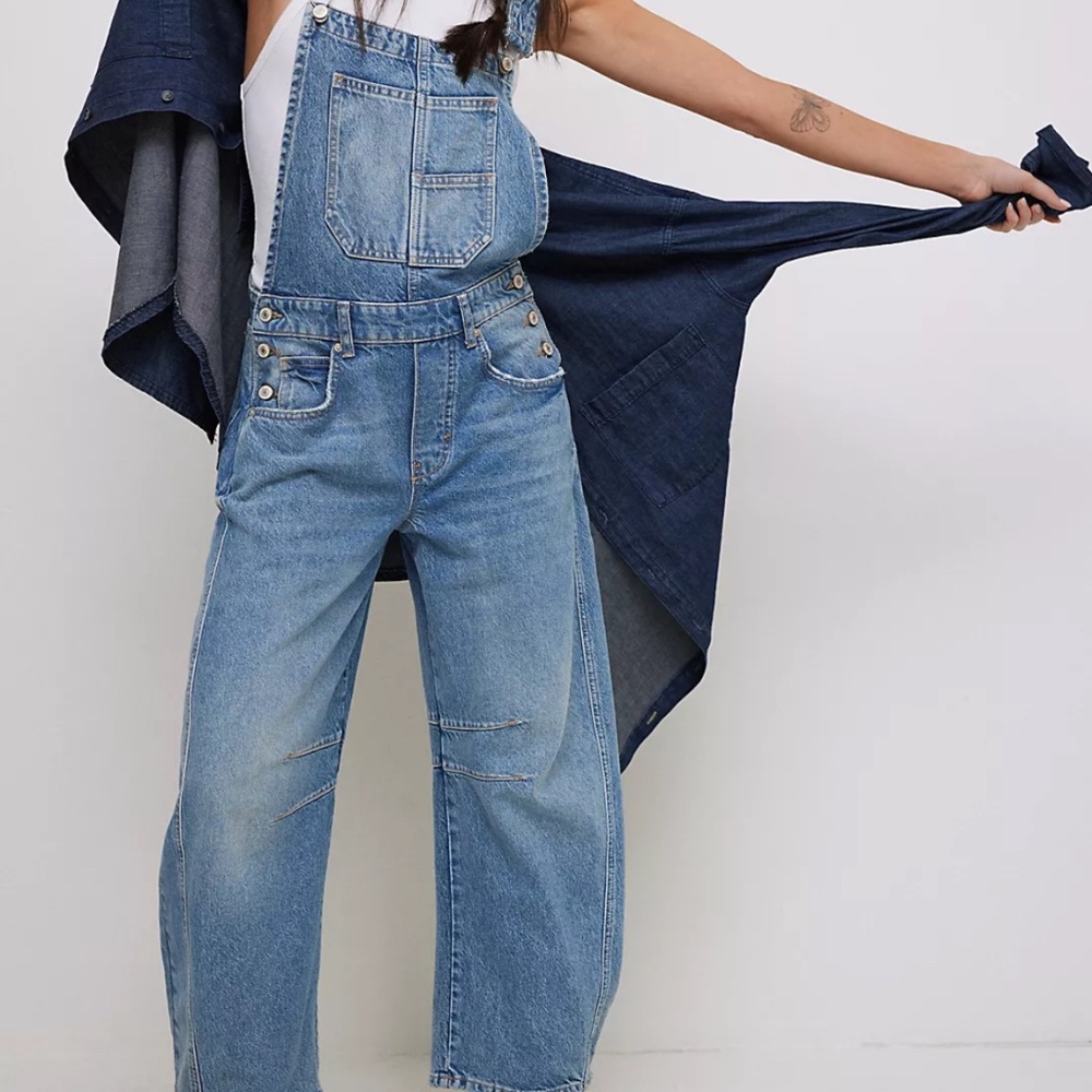 We the free barrel overalls